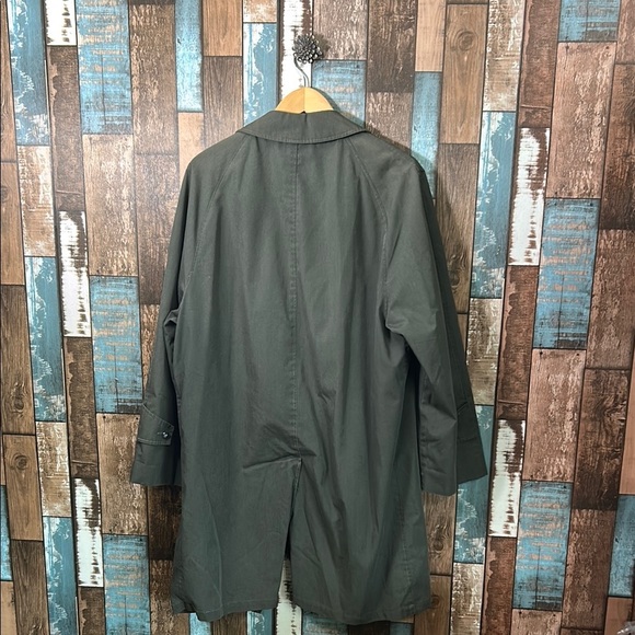 Men's army green & plaid Green Coat - Picture 12 of 16